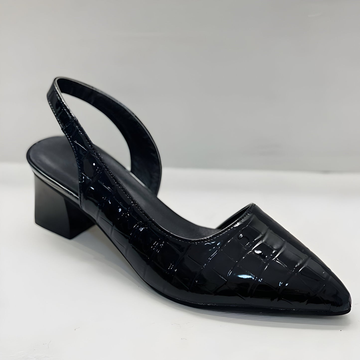 Wynn - Chaussures à talons à bout large