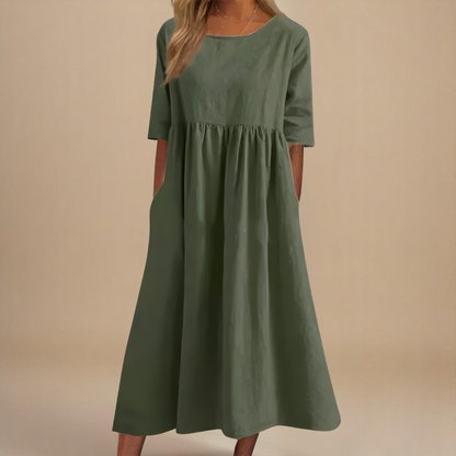 Faye | Robe Flattering