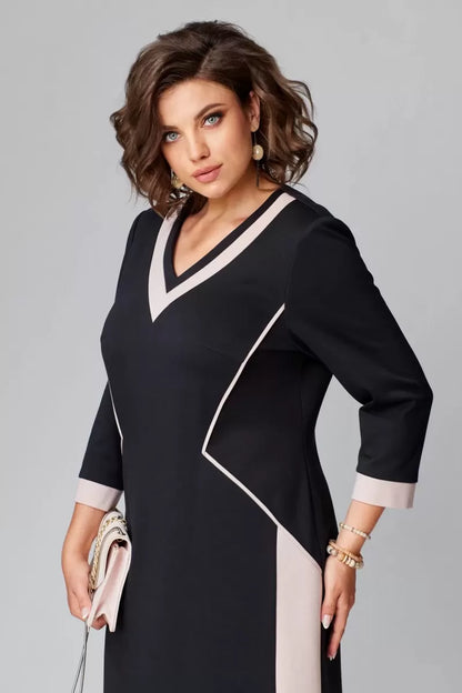 Robe élégante à col en V Alexa™