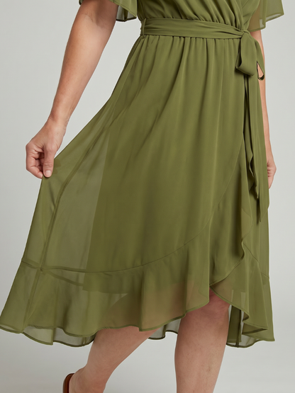 Keziah | Robe Midi à Manches Courtes avec Ourlet Doux et Fluide