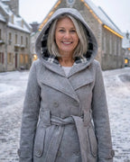 Olga | Wełniany płaszcz z kratkowanym kołnierzem