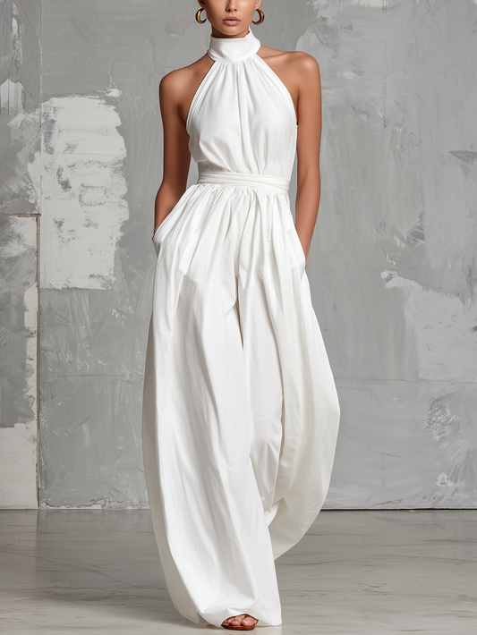 Combinaison élégante blanche tissée, sans manches, à col halter