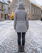 Olga | Wełniany płaszcz z kratkowanym kołnierzem