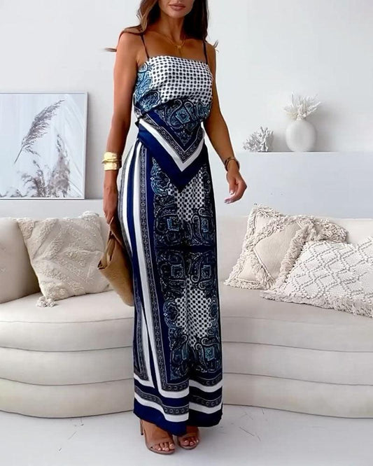 Helen | Ensemble de robe à lacets et pantalon prêt pour les vacances