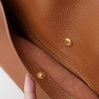 Berrin | Leather Shoulder Bag