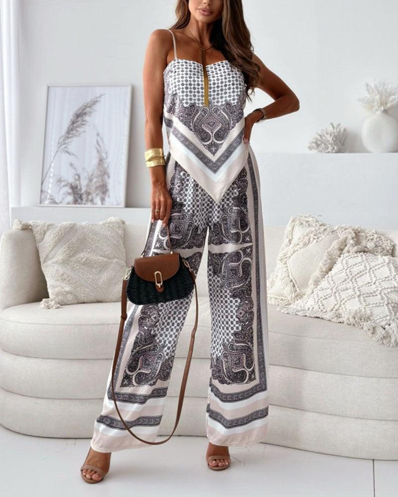 Helen | Ensemble de robe à lacets et pantalon prêt pour les vacances