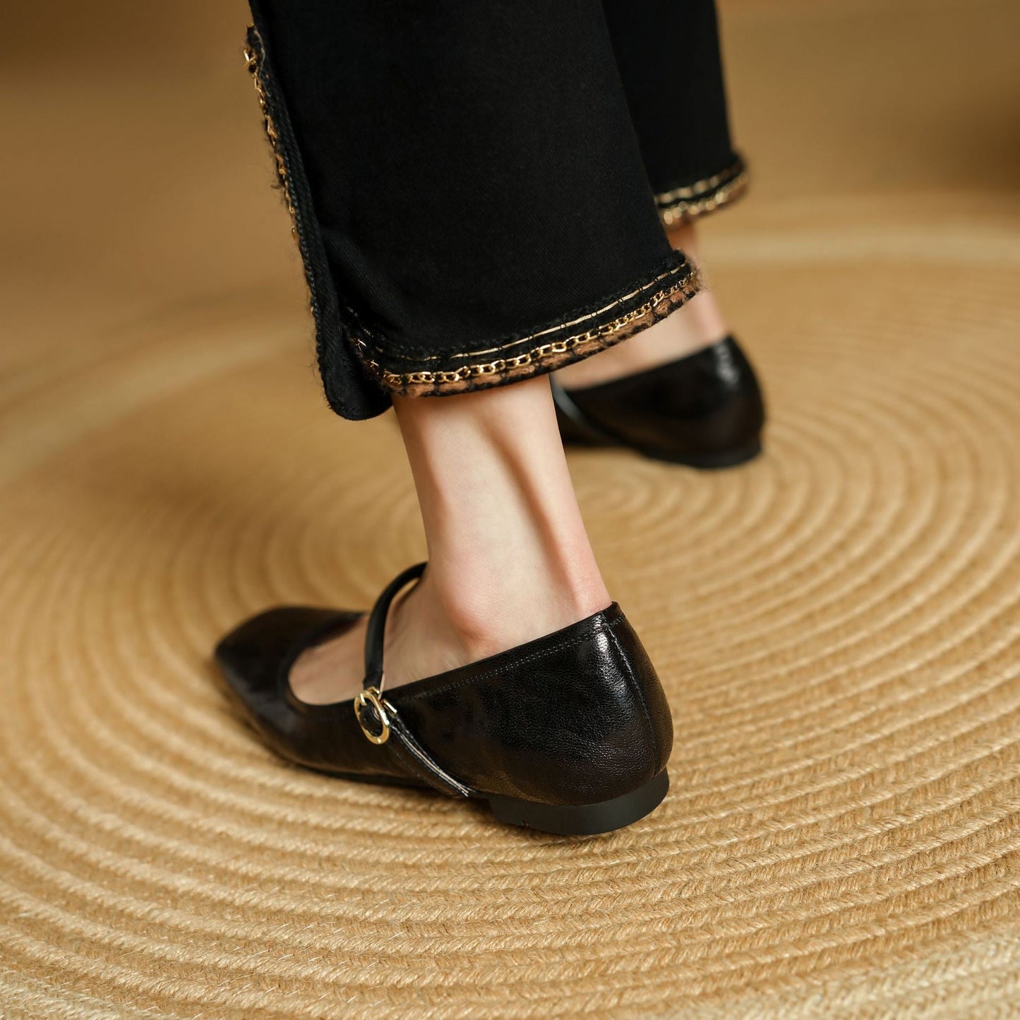 Islenne™ バックルストラップ フラットシューズ