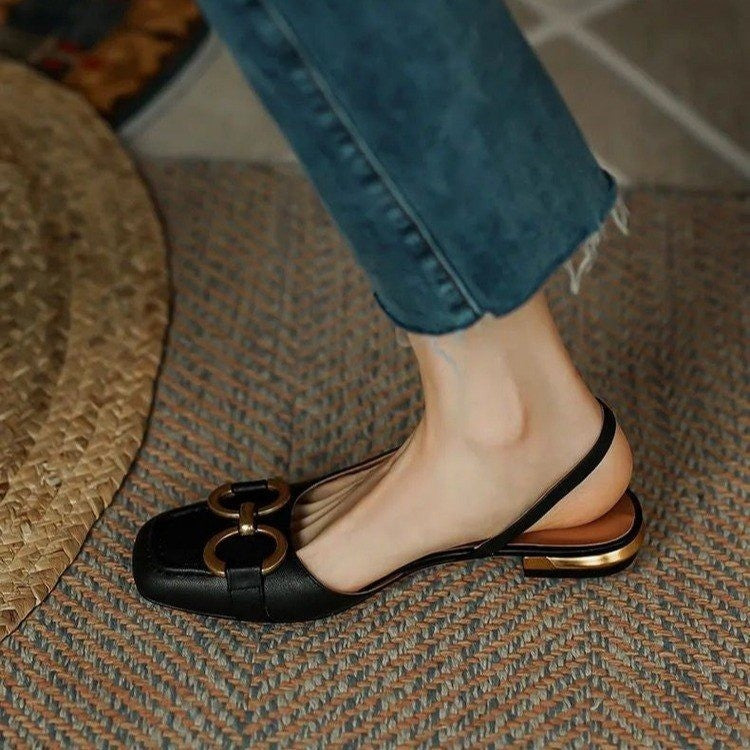 Evorelle™ ビットモチーフ スリングバック