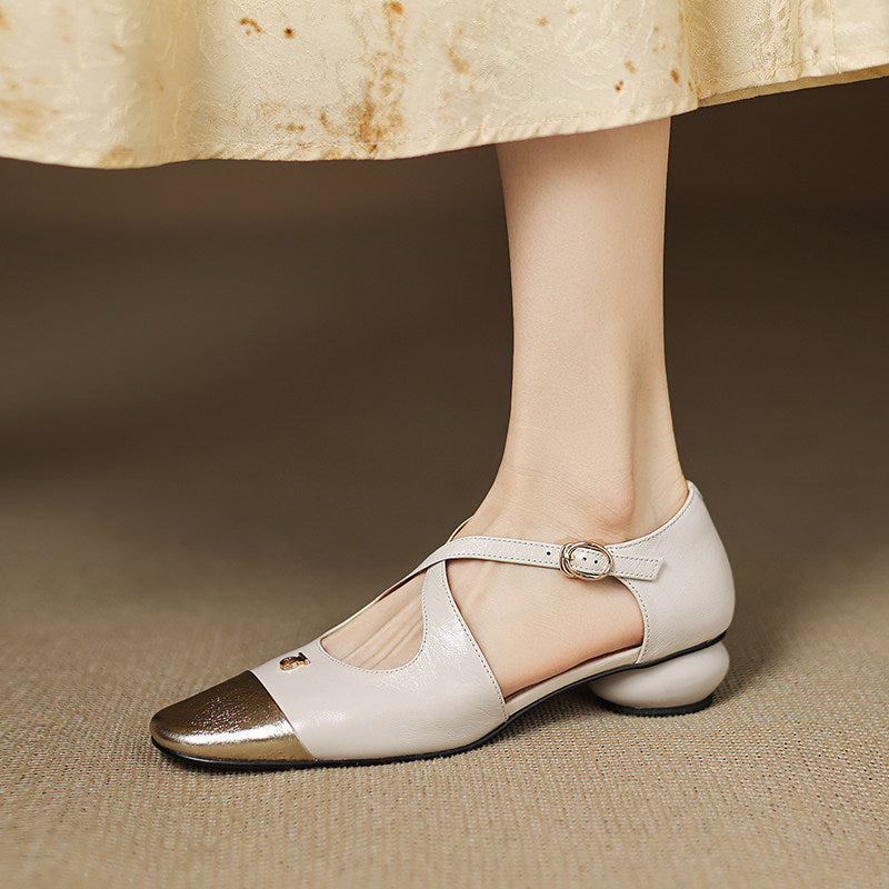 Astelle™ クロスストラップ ローヒールパンプス