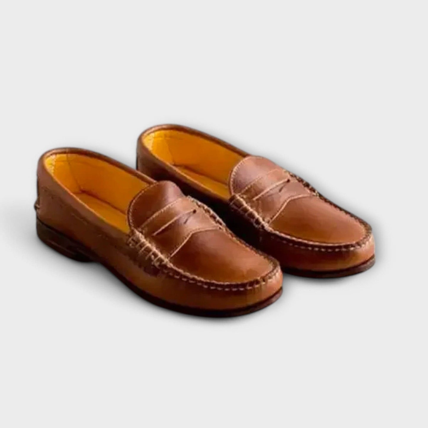 Rovienne™ シンプル クラシック ローファー