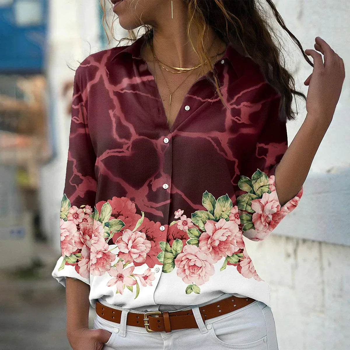 Isla – Airy Silhouette Blouse