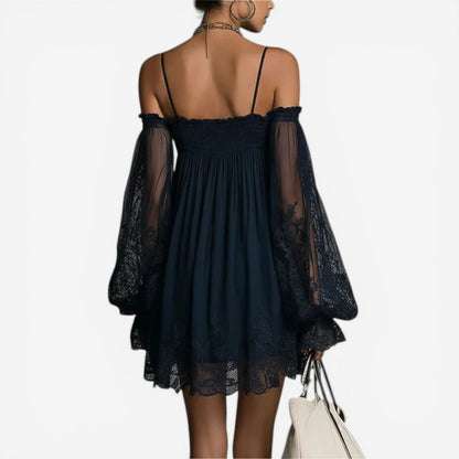 Julliana™ Robe courte en dentelle